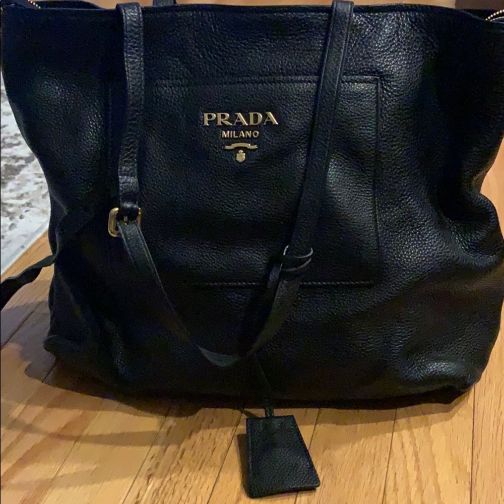 Prada Daino Top Zip Leather Tote